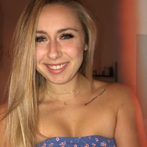 Meet your Posher, Riley